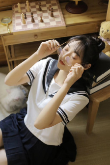 被催眠的少妇